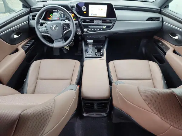 58ADA1C17SU054730 2025 LEXUS ES - Image 8