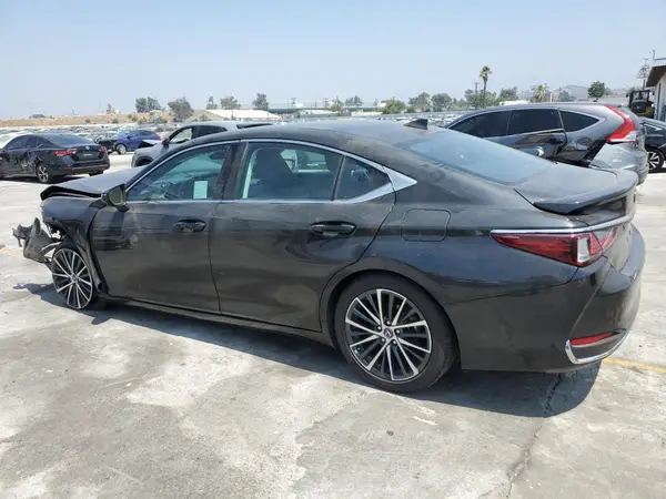 58ADA1C17SU058695 2025 LEXUS ES - Image 2