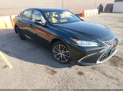 58ADA1C17SU060186 2025 LEXUS ES