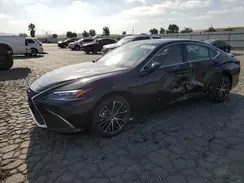 58ADA1C17SU061225 2025 LEXUS ES