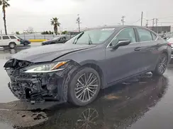 58ADA1C17SU061354 2025 LEXUS ES
