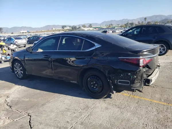 58ADA1C18MU001957 2021 LEXUS ES - Image 2
