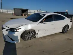 58ADA1C18MU002333 2021 LEXUS ES