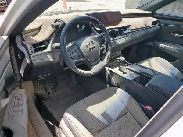 58ADA1C18MU002932 2021 LEXUS ES - Image 8