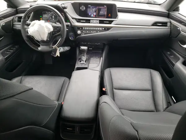 58ADA1C18MU003613 2021 LEXUS ES - Image 8