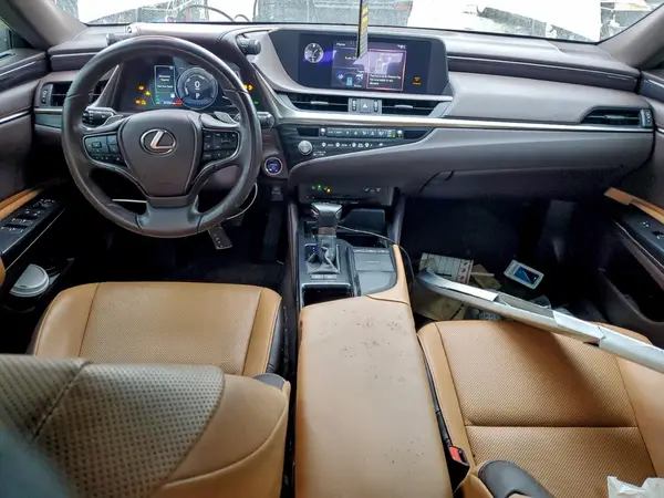 58ADA1C18MU008794 2021 LEXUS ES - Image 8