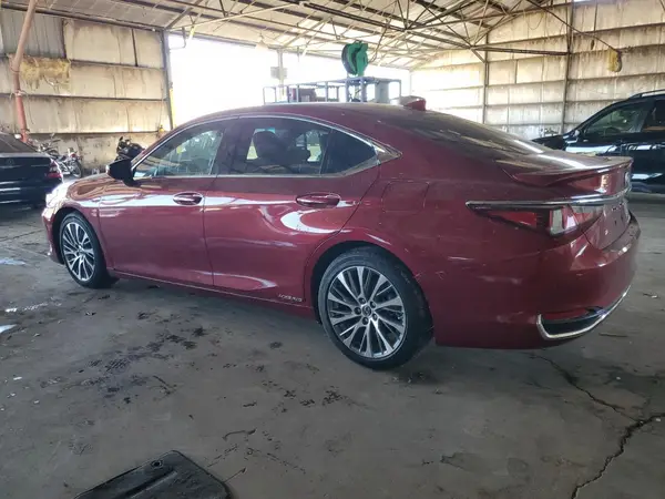 58ADA1C18MU010691 2021 LEXUS ES - Image 2