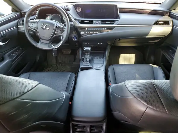 58ADA1C18MU013106 2021 LEXUS ES - Image 8