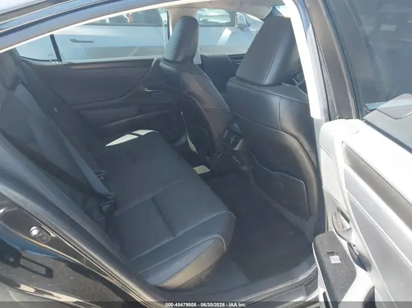 58ADA1C18NU024382 2022 LEXUS ES - Image 8