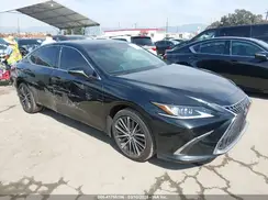 58ADA1C18NU025337 2022 LEXUS ES