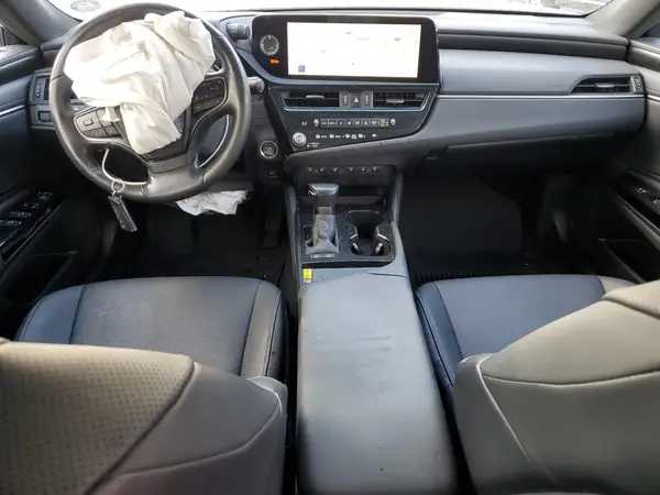 58ADA1C18RU046128 2024 LEXUS ES - Image 8