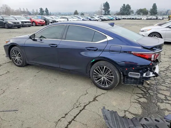 58ADA1C18RU053175 2024 LEXUS ES - Image 2