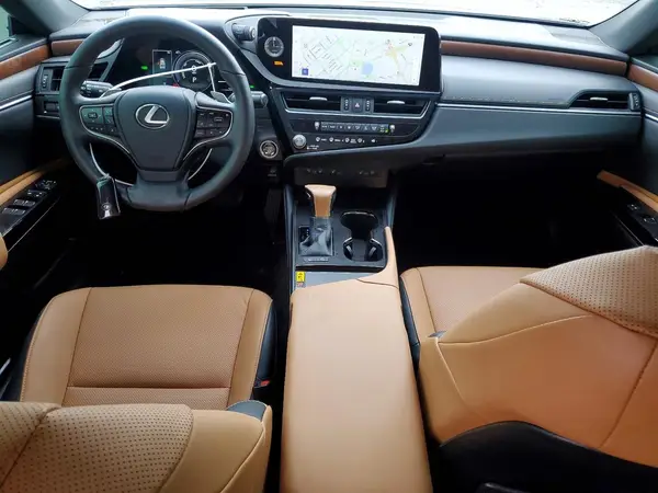 58ADA1C18RU053175 2024 LEXUS ES - Image 8