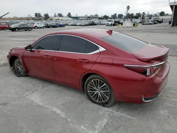 58ADA1C18SU054414 2025 LEXUS ES - Image 2
