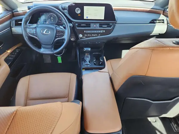 58ADA1C18SU054526 2025 LEXUS ES - Image 8