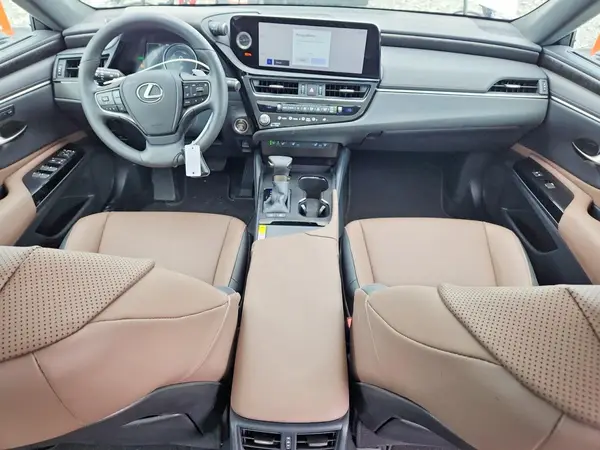58ADA1C18SU062321 2025 LEXUS ES - Image 8
