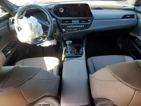 58ADA1C18SU063954 2025 LEXUS ES - Image 8