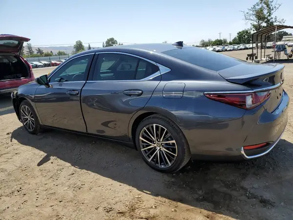 58ADA1C18SU064621 2025 LEXUS ES - Image 2