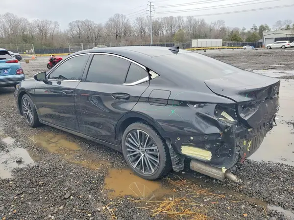 58ADA1C18SU064635 2025 LEXUS ES - Image 2