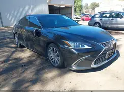 58ADA1C19MU001465 2021 LEXUS ES
