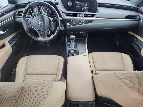 58ADA1C19MU004060 2021 LEXUS ES - Image 8