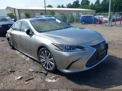 58ADA1C19MU007427 2021 LEXUS ES
