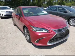 58ADA1C19MU009324 2021 LEXUS ES