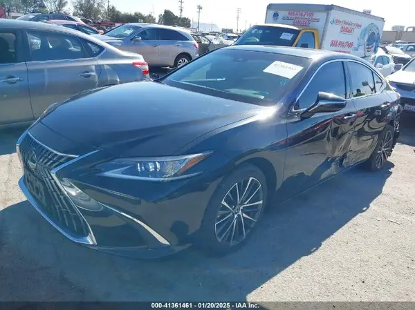 58ADA1C19PU028119 2023 LEXUS ES - Image 2