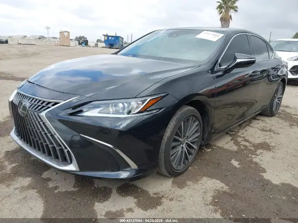 58ADA1C19PU030176 2023 LEXUS ES - Image 2