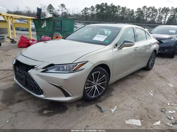 58ADA1C19PU033949 2023 LEXUS ES - Image 2