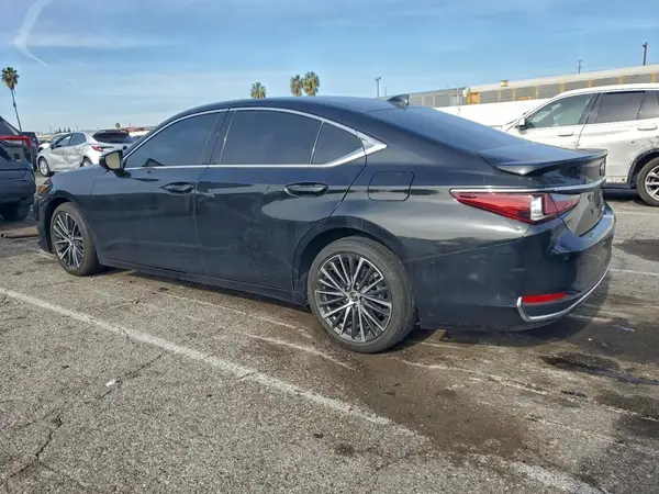 58ADA1C19RU044985 2024 LEXUS ES - Image 2