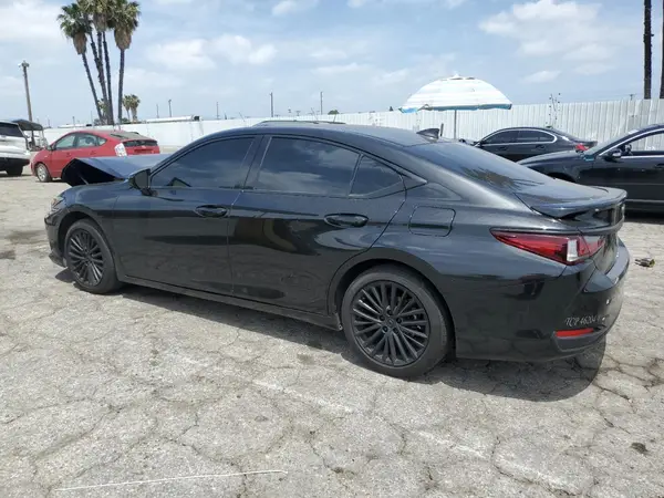 58ADA1C19RU045411 2024 LEXUS ES - Image 2