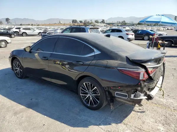58ADA1C19RU052519 2024 LEXUS ES - Image 2