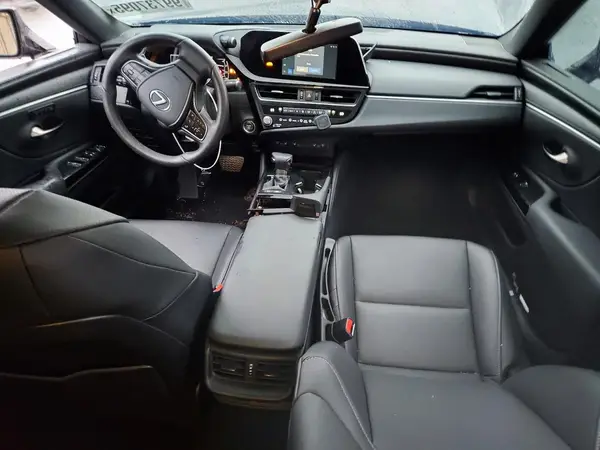 58ADA1C19SU065714 2025 LEXUS ES - Image 8