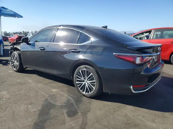 58ADA1C19SU068578 2024 LEXUS ES - Image 2