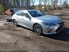 58ADA1C19SU075501 2025 LEXUS ES