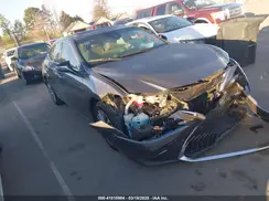 58ADA1C1XMU001121 2021 LEXUS ES