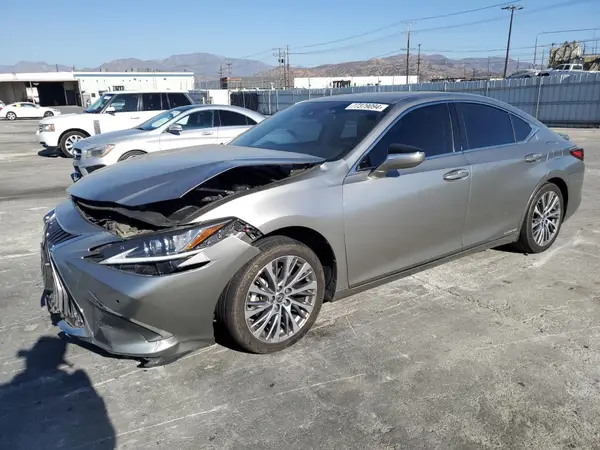 58ADA1C1XMU010353 2021 LEXUS ES - Image 1