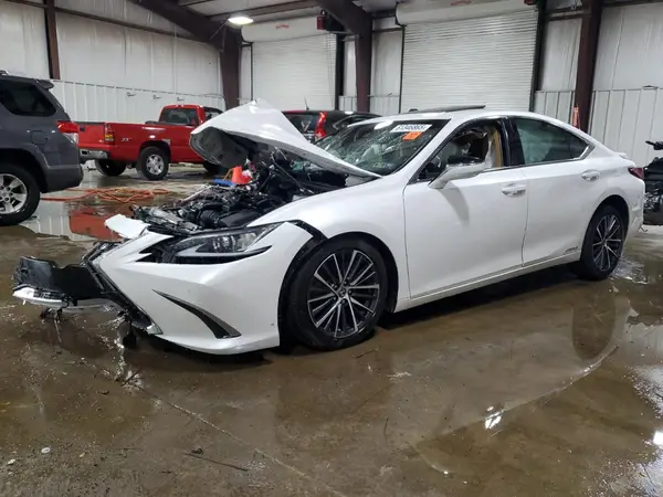 58ADA1C1XNU016994 2022 LEXUS ES - Image 1