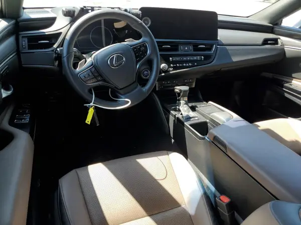 58ADA1C1XNU020916 2022 LEXUS ES - Image 8