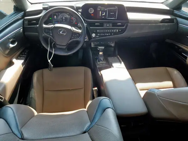 58ADA1C1XNU021807 2022 LEXUS ES - Image 8