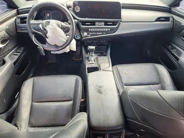 58ADA1C1XNU024156 2022 LEXUS ES - Image 8