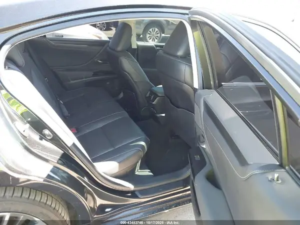 58ADA1C1XPU031689 2023 LEXUS ES - Image 8