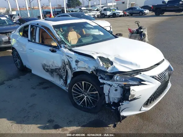 58ADA1C1XPU034091 2023 LEXUS ES - Image 1