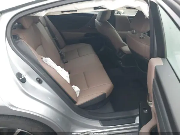 58ADA1C1XPU035662 2023 LEXUS ES - Image 8