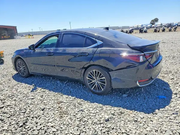 58ADA1C1XPU036892 2023 LEXUS ES - Image 2