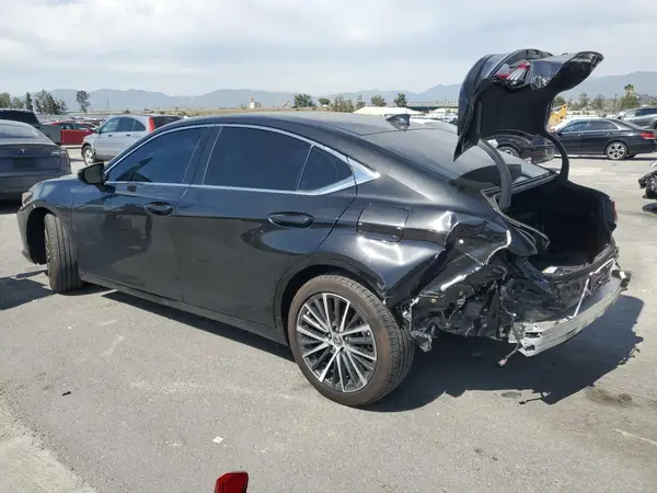 58ADA1C1XRU038967 2024 LEXUS ES - Image 2