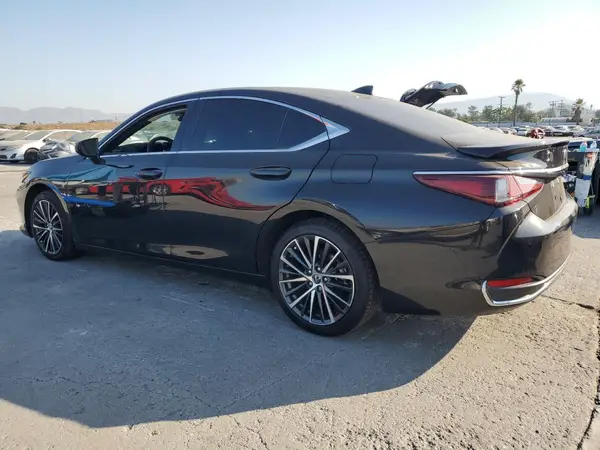 58ADA1C1XRU049452 2024 LEXUS ES - Image 2