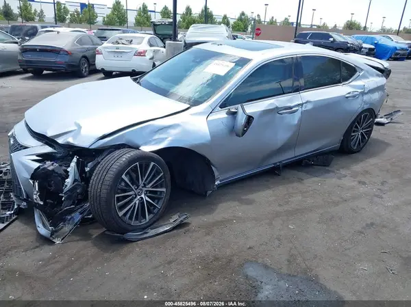 58ADA1C1XRU052531 2024 LEXUS ES - Image 2