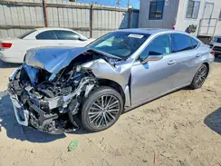 58ADA1C1XSU056195 2025 LEXUS ES